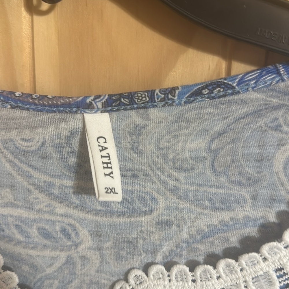 CATHY Blue Paisley Lace Trim Women's Top - Picture 2 of 5